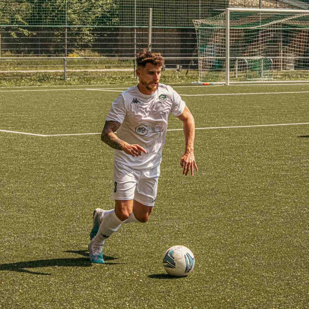 SHOOW UP agence football recrutement détection